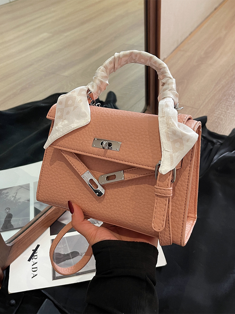 Trendy Women's 2025 High-End Tote Bag - Fashionable Shoulder Crossbody Small Square Bag