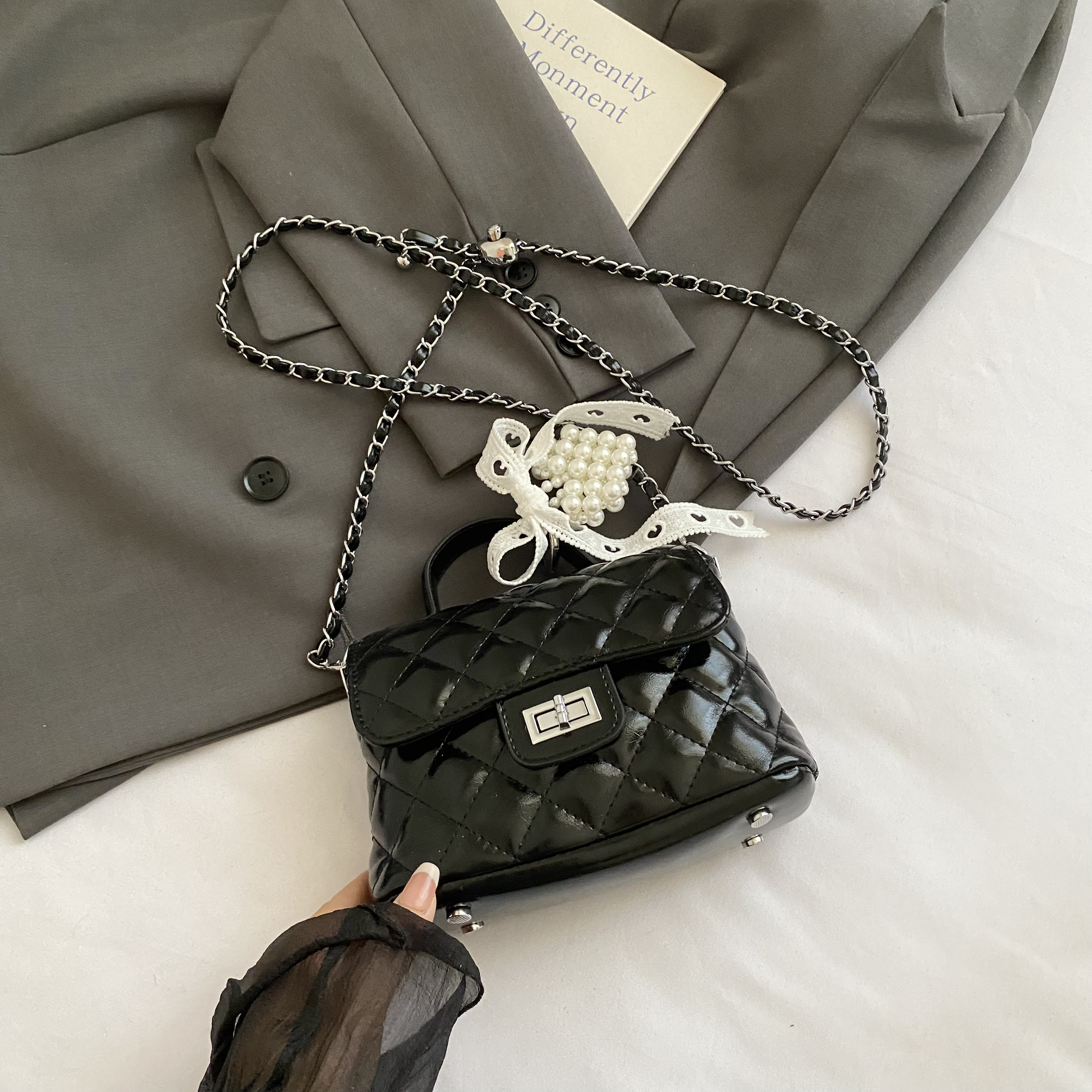 Trendy Women's Diamond Quilted Chain Shoulder Tote Bag - 2025 Fashion Commuter Crossbody Handbag