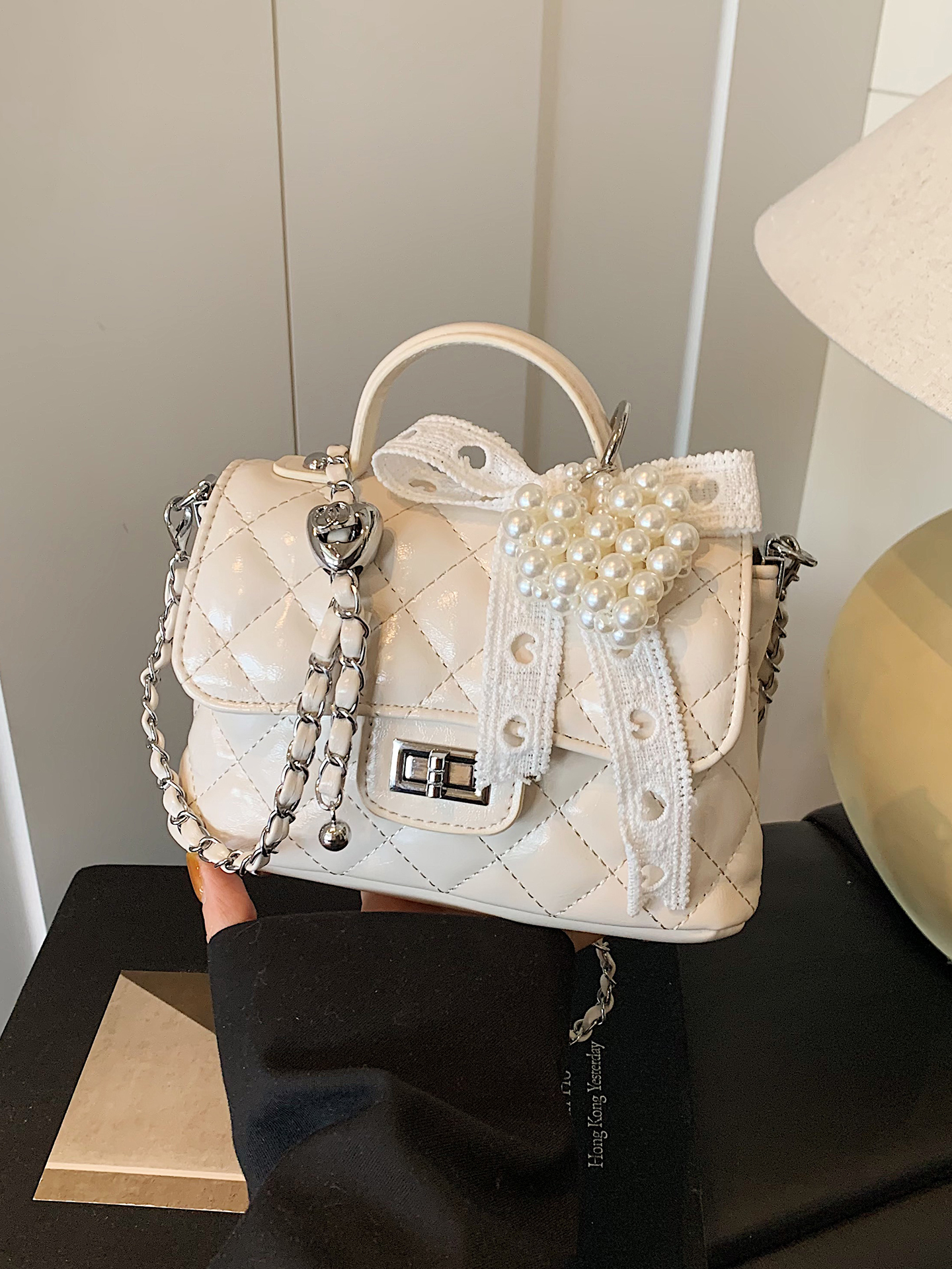 Trendy Women's Diamond Quilted Chain Shoulder Tote Bag - 2025 Fashion Commuter Crossbody Handbag