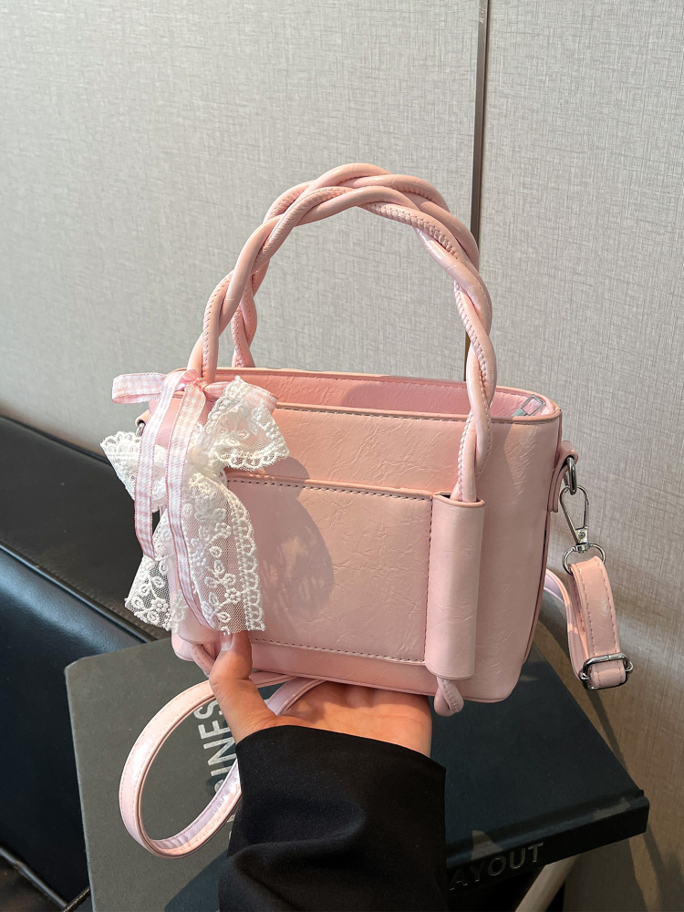 Trendy Women's High-End Tote Bag 2025 - Fashionable Commuting Shoulder Crossbody Bucket Bag for Everyday Style