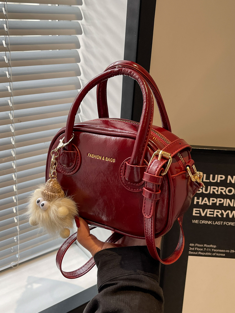 Trendy Women's Textured Crossbody Bag 2025 - Minimalist Small Square Shoulder Handbag for Commuting and Everyday Fashion