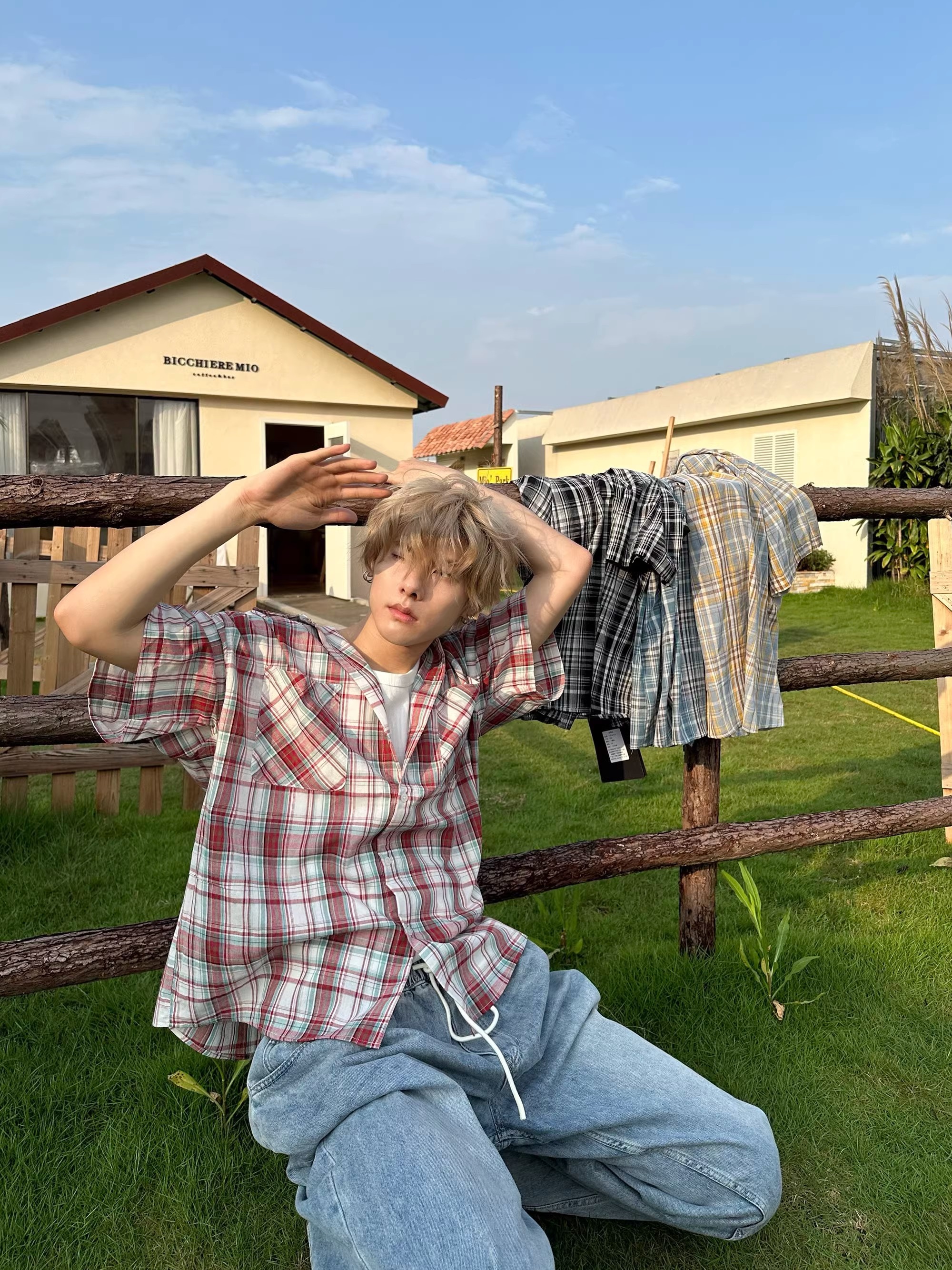Unisex American Retro Brushed Plaid Short Sleeve T-Shirt - Casual Loose Fit Summer Shirt for Couples