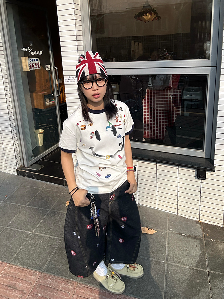 Unisex Smiley Face Printed Short-Sleeve T-Shirt - Casual Summer Base Layer in American Style, Perfect for 90s and Y2K Fashion