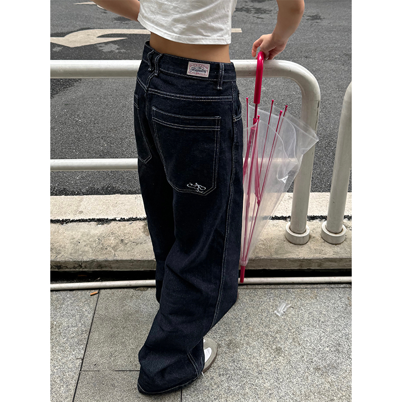 Versatile American Retro Embroidered Wide-Leg Jeans for Men and Women - Trendy Street Style Straight-Leg Pants, Slimming Fit