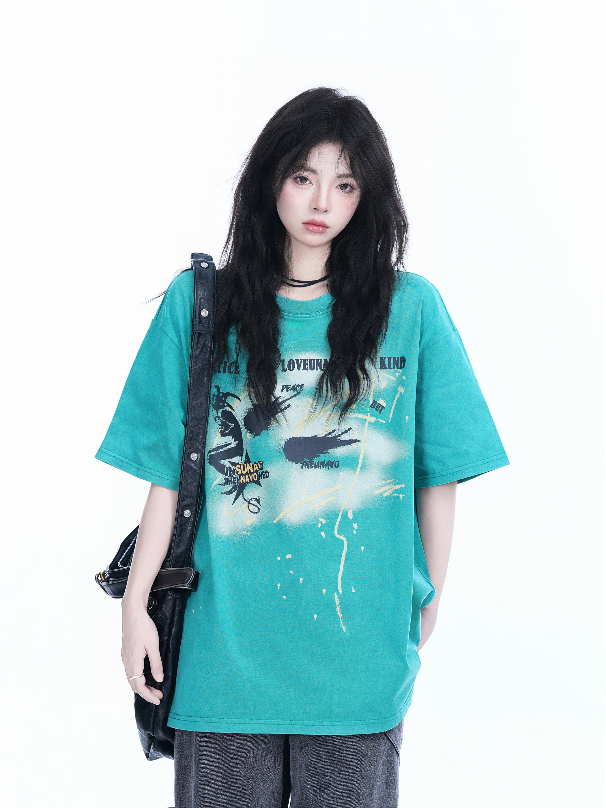 Vintage American-Style Oversized Short-Sleeve T-Shirt for Women - "Sit and Eat Until the Mountains Are Empty" - Trendy Loose Fit