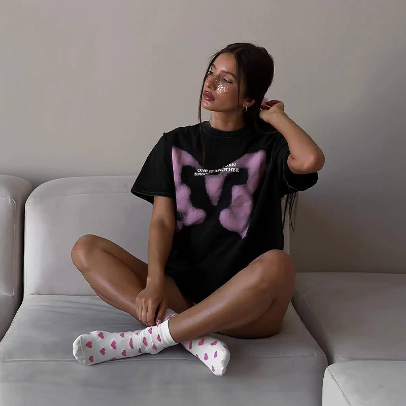 Vintage Black Butterfly Cotton Short-Sleeve T-Shirt for Women - Retro Oversized Y2K Trendy Top