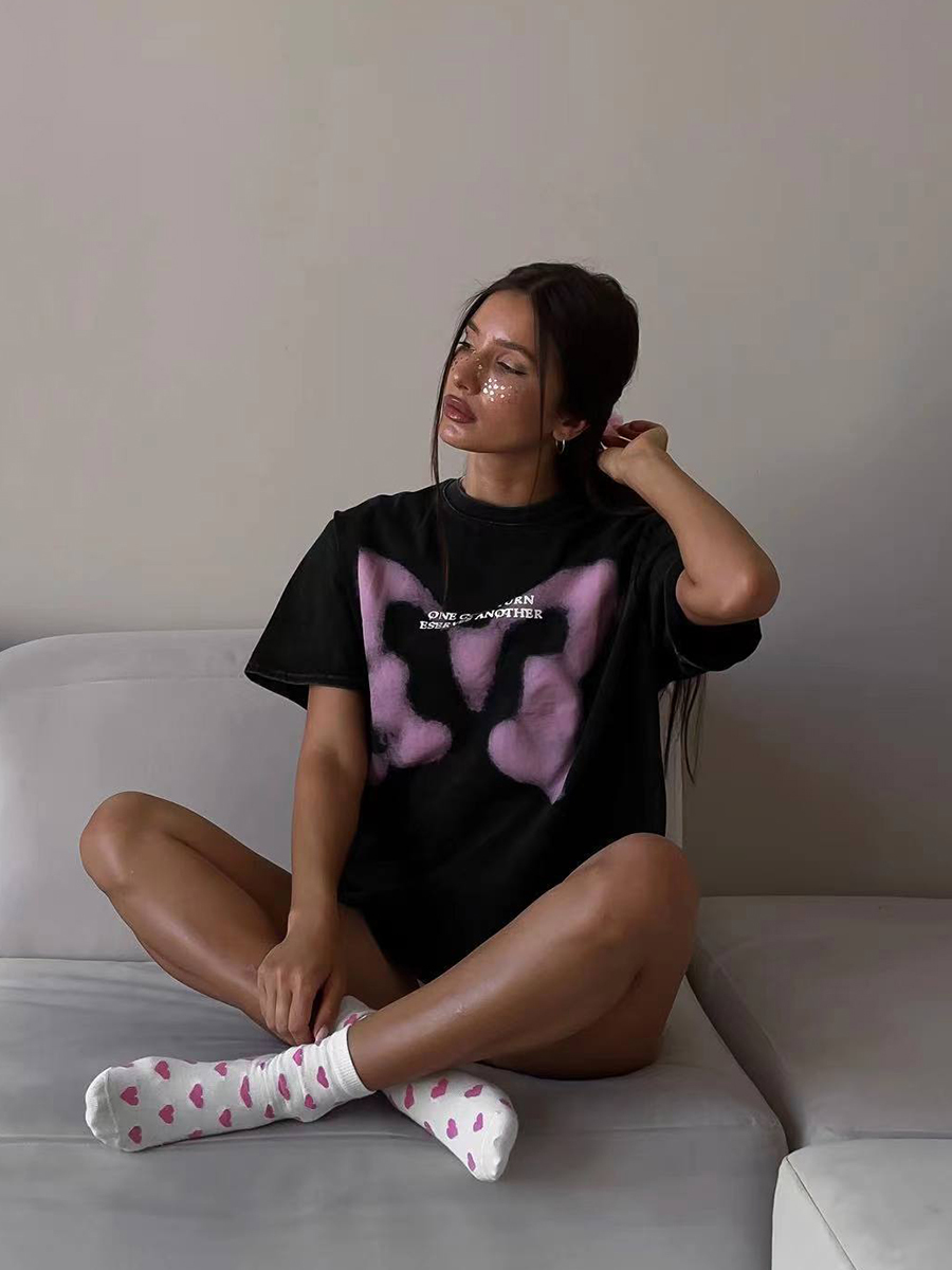 Vintage Black Butterfly Cotton Short-Sleeve T-Shirt for Women - Retro Oversized Y2K Trendy Top
