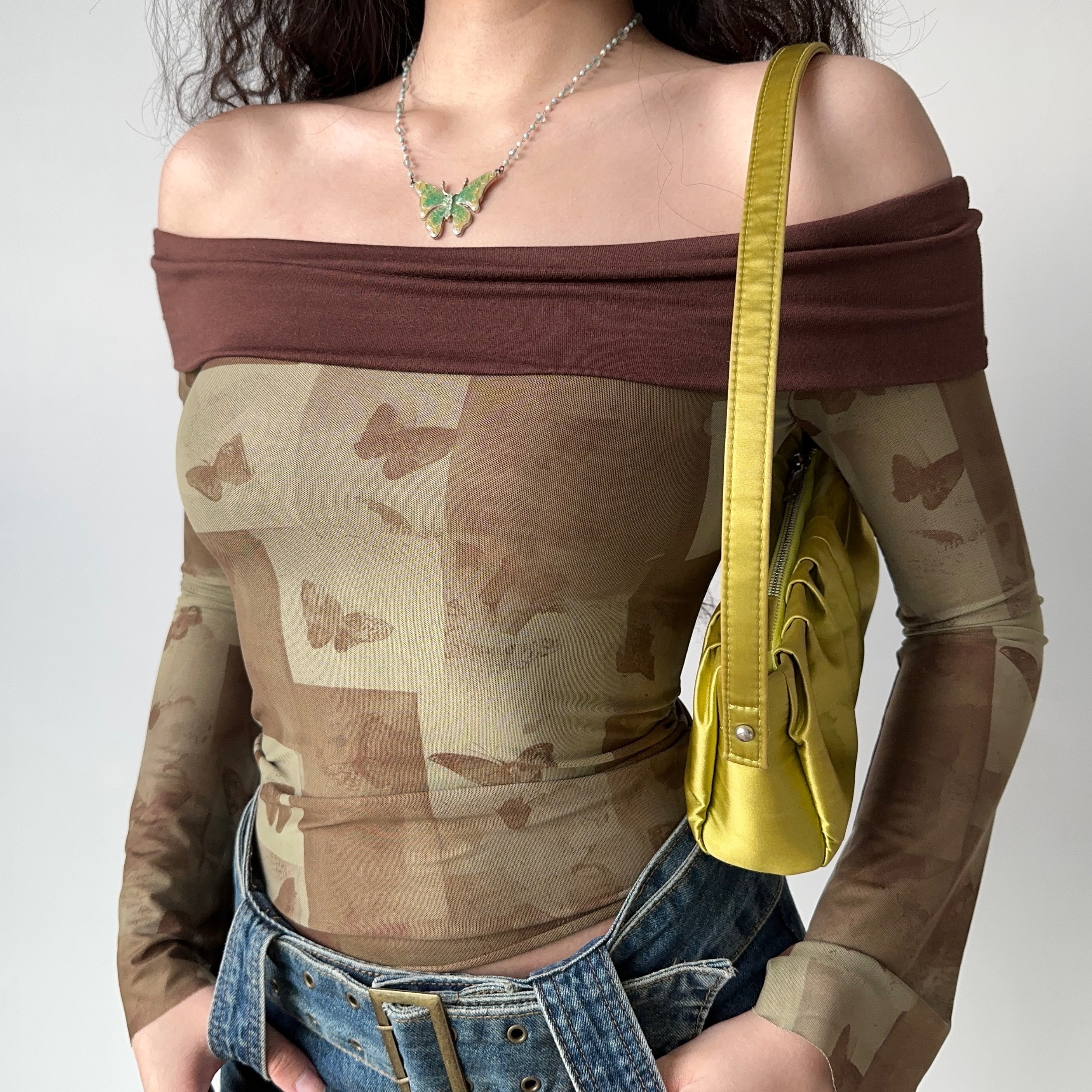 Vintage Butterfly Print One-Shoulder T-Shirt for Women - Slim Fit Flared Long Sleeve Top, Y2K Inspired Fashion