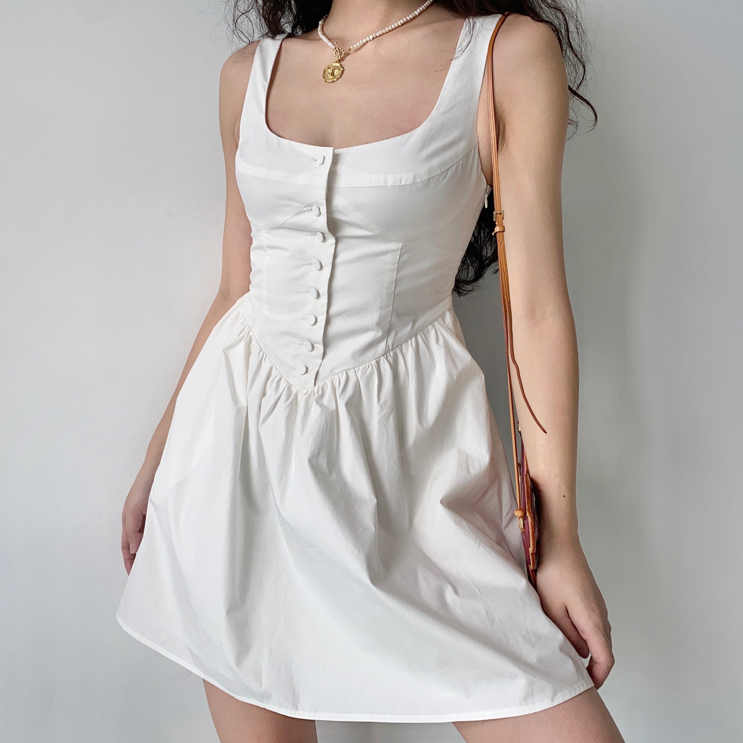 Vintage Court Style White Floral Pocket Tie Square Neck Sleeveless A-Line Dress for Women - Y2K Inspired Fashion