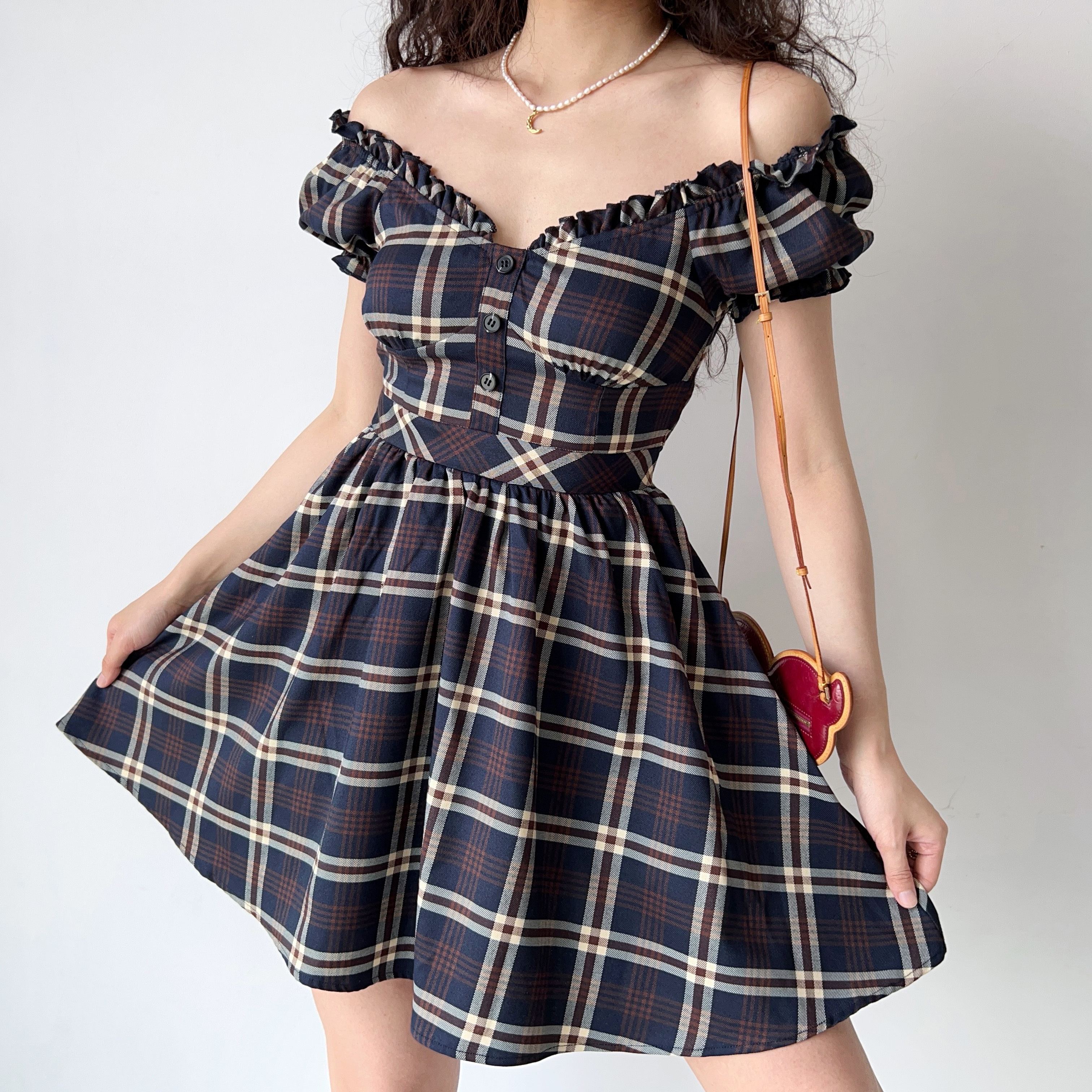 Vintage-Inspired Handmade Plaid V-Neck Puff Sleeve Dress for Women | A-Line Flare Skirt | Chic 90s French Style