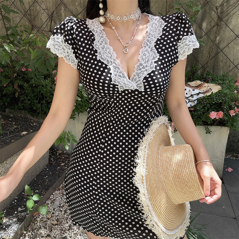 Vintage Polka Dot Dress with French Lace Trim, Slimming V-Neck, Small Flutter Sleeves, Perfect for Vacation and 90s Style
