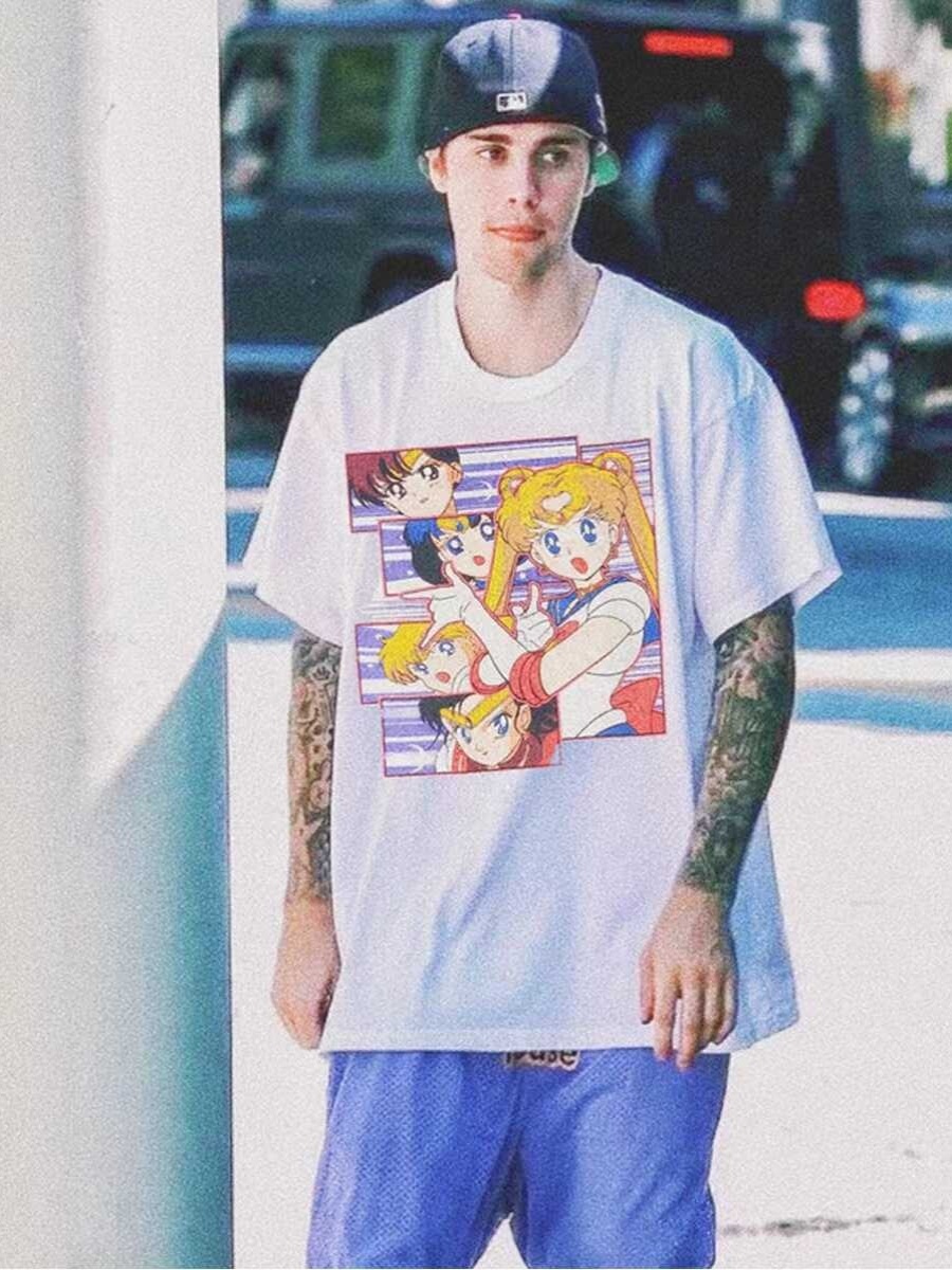 Vintage Water Washed Sailor Moon Short Sleeve T-shirt for Men and Women - 90s Inspired Sailor Senshi Graphic Tee