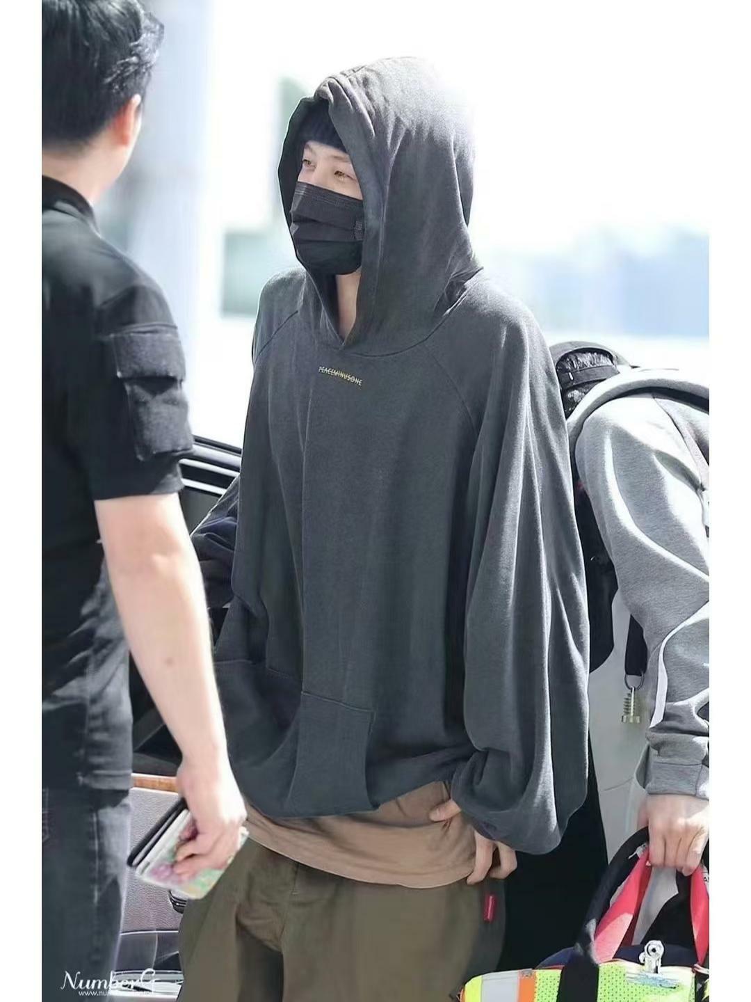 Washed Vintage Hoodie - Loose Oversized Sweatshirt Inspired by 90s G-Dragon Style