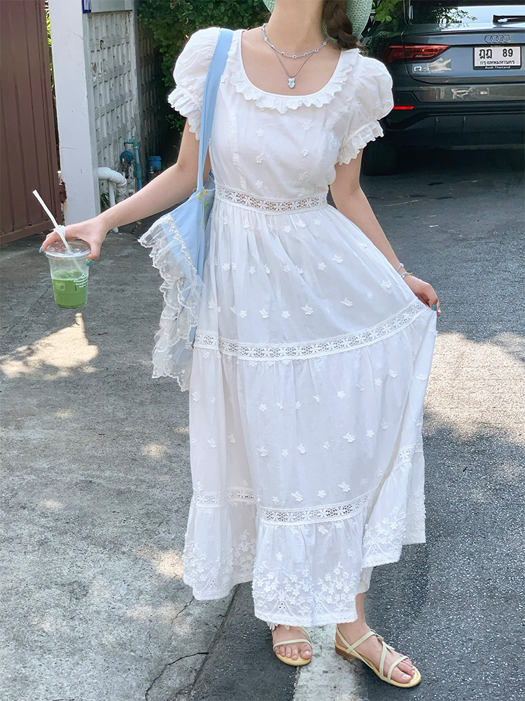 White French Cotton Short Sleeve Square Neck Dress with Puff Sleeves - Vintage Inspired Summer Dress for Women, 90s Style