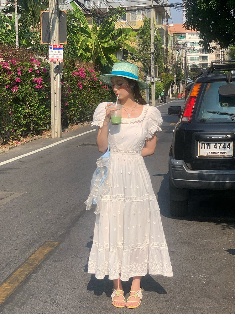 White French Cotton Short Sleeve Square Neck Dress with Puff Sleeves - Vintage Inspired Summer Dress for Women, 90s Style