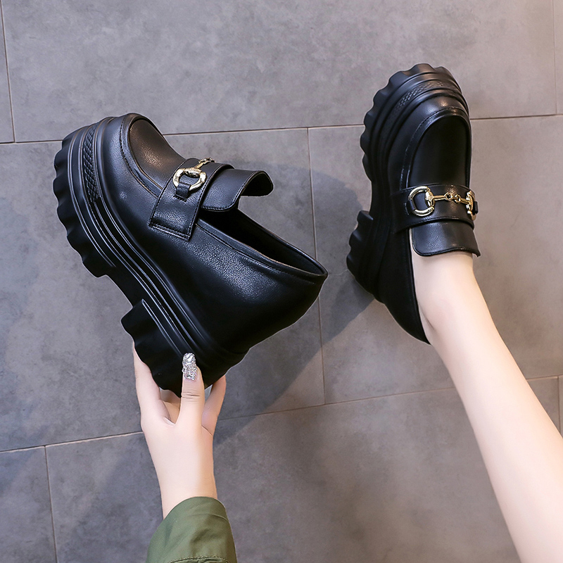 Women's Black Thick-Soled Platform Loafers - British Style 2024 Versatile Design for a Chic Niche Look