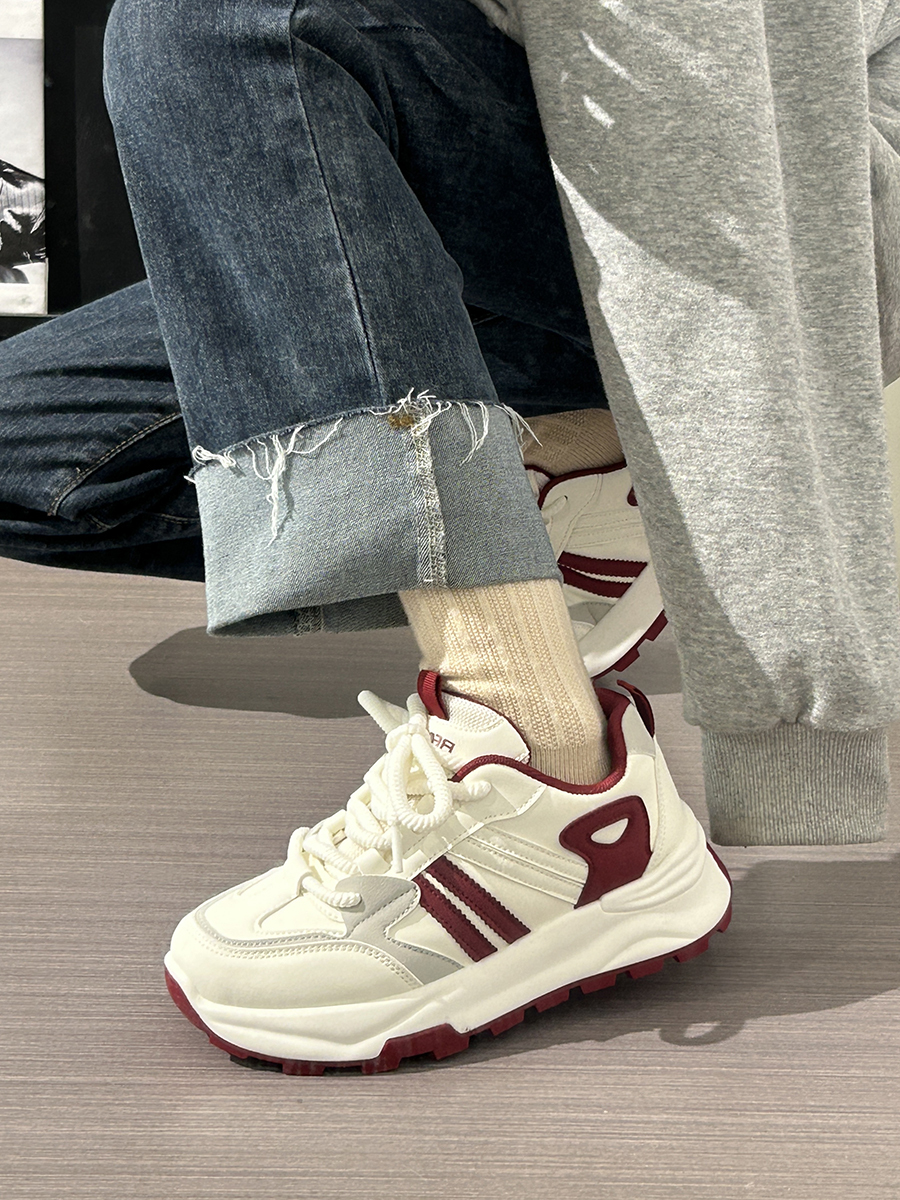Women's Breathable Mesh Lightweight Soft-Soled Dad Shoes in Wine Red - Versatile Y2K White Sneakers for Everyday Style