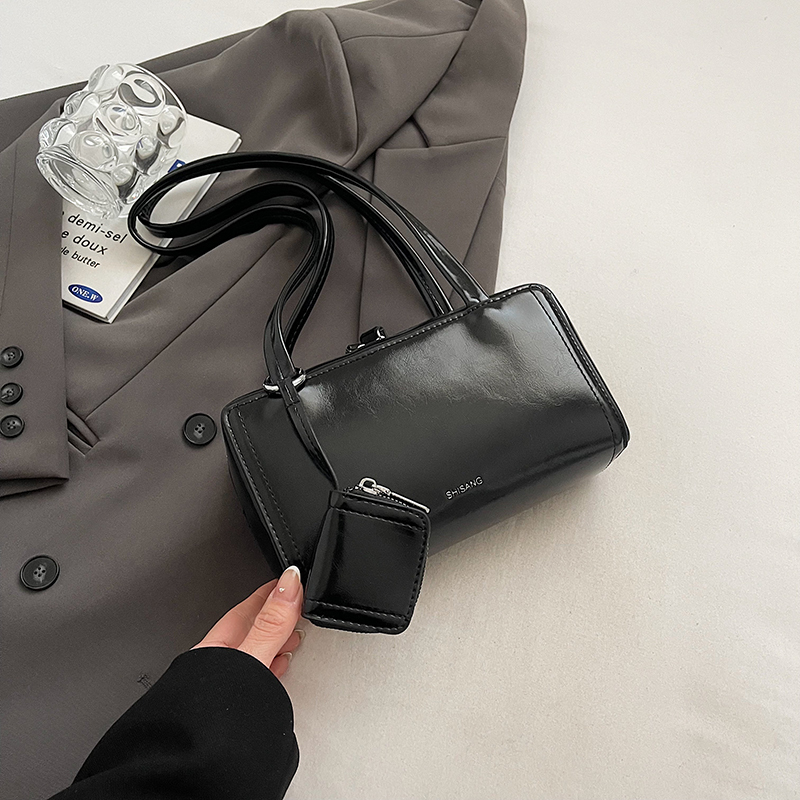 Women's Casual Versatile Shoulder Bag - 2025 Summer High-Quality Commuter Underarm Bag for Everyday Use