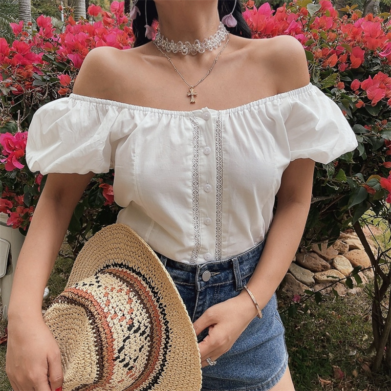 Women's Elegant Lantern Sleeve Embroidered Lace Short-Sleeve Shirt for Spring & Summer - Chic Vacation Top