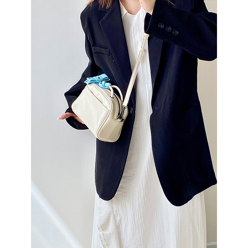 Women's Korean Style High-End Boston Bag - Lightweight Crossbody Handbag for 2025 INS Trend