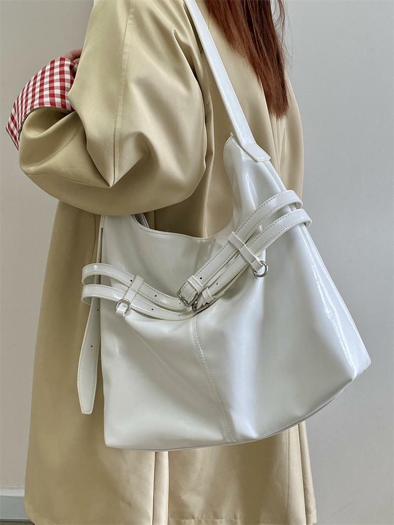 Women's Large Capacity Tote Bag - Korean Style Oil Leather Versatile Shoulder & Crossbody Bag for Everyday Use