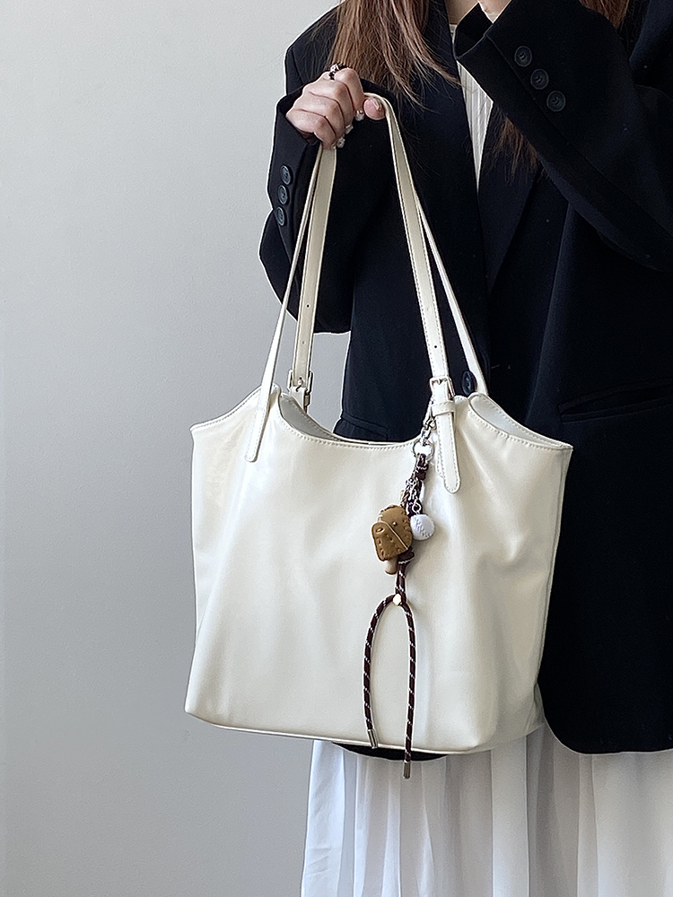 Women's Large Capacity Tote Bag - Korean Style Simple Versatile Commuter Shoulder Handbag for Everyday Use