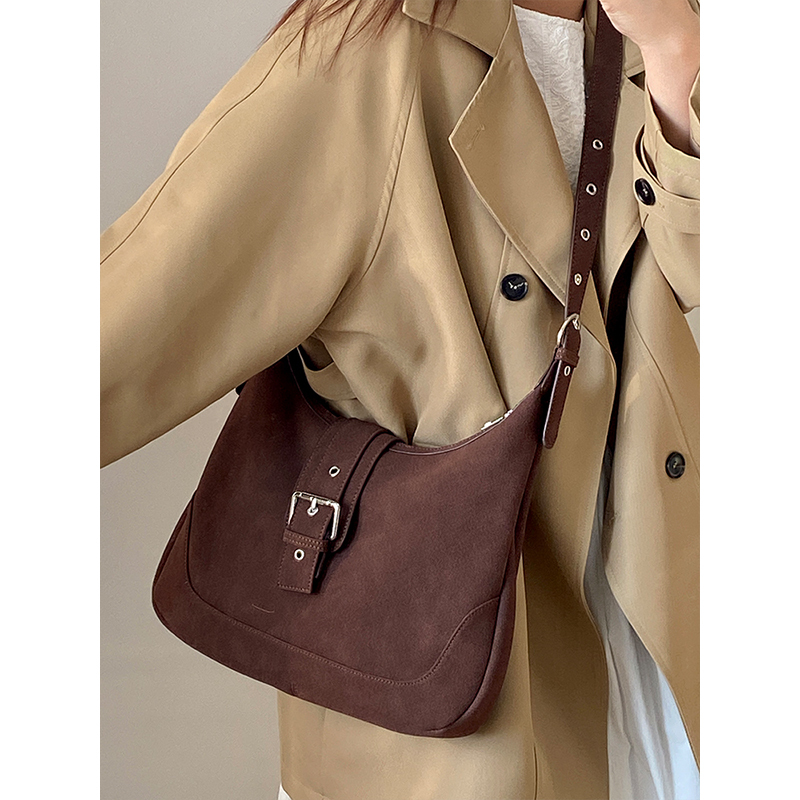 Women's Matte Retro Saddle Bag 2025 - Large Capacity Versatile Shoulder Crossbody Bag for Everyday and Travel