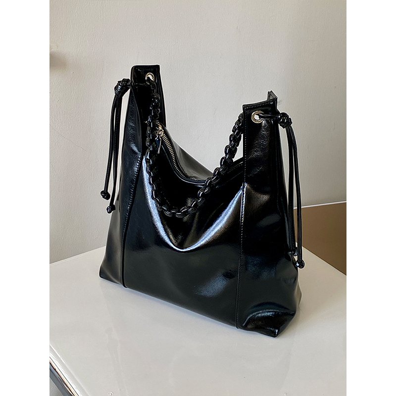 Women's Retro High-End Soft Leather Shoulder Tote Bag - Large Capacity Commuting Bag for 2025 Fashion