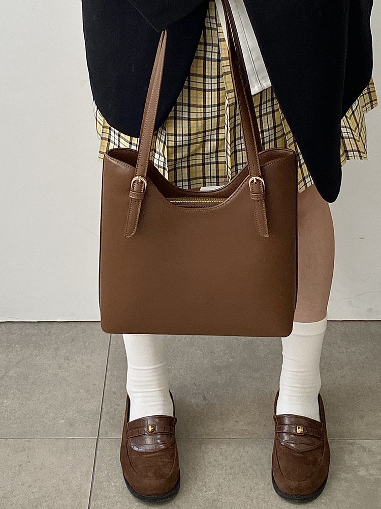 Women's Retro Large Capacity Tote Bag - Spring/Summer Commuting Shoulder Handbag - 2025 Niche Design