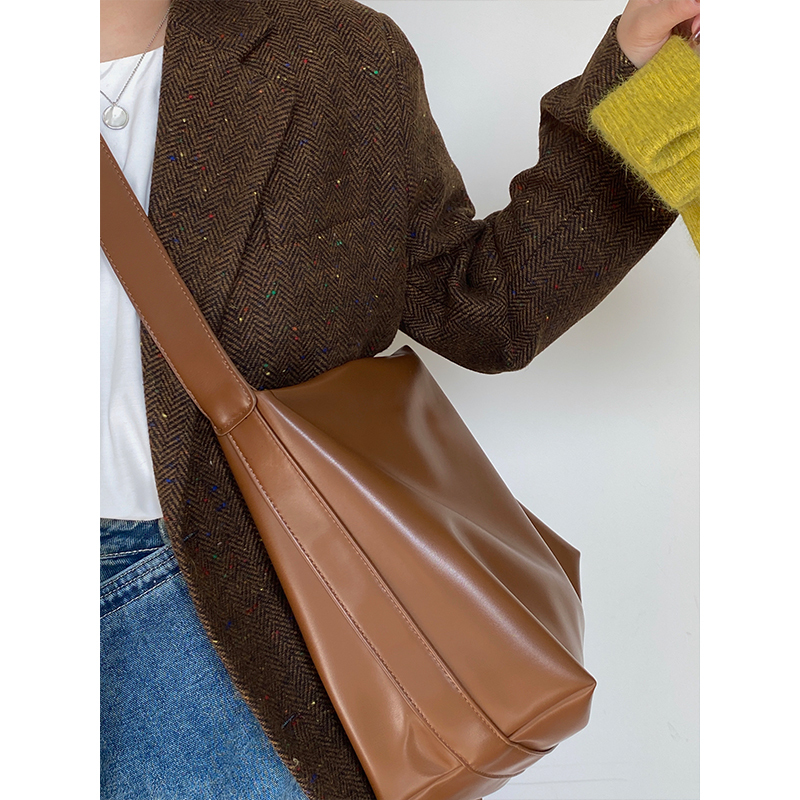 Women's Retro Large Tote Bag - Spring Summer 2025 Crossbody Shoulder Bag with Niche Design