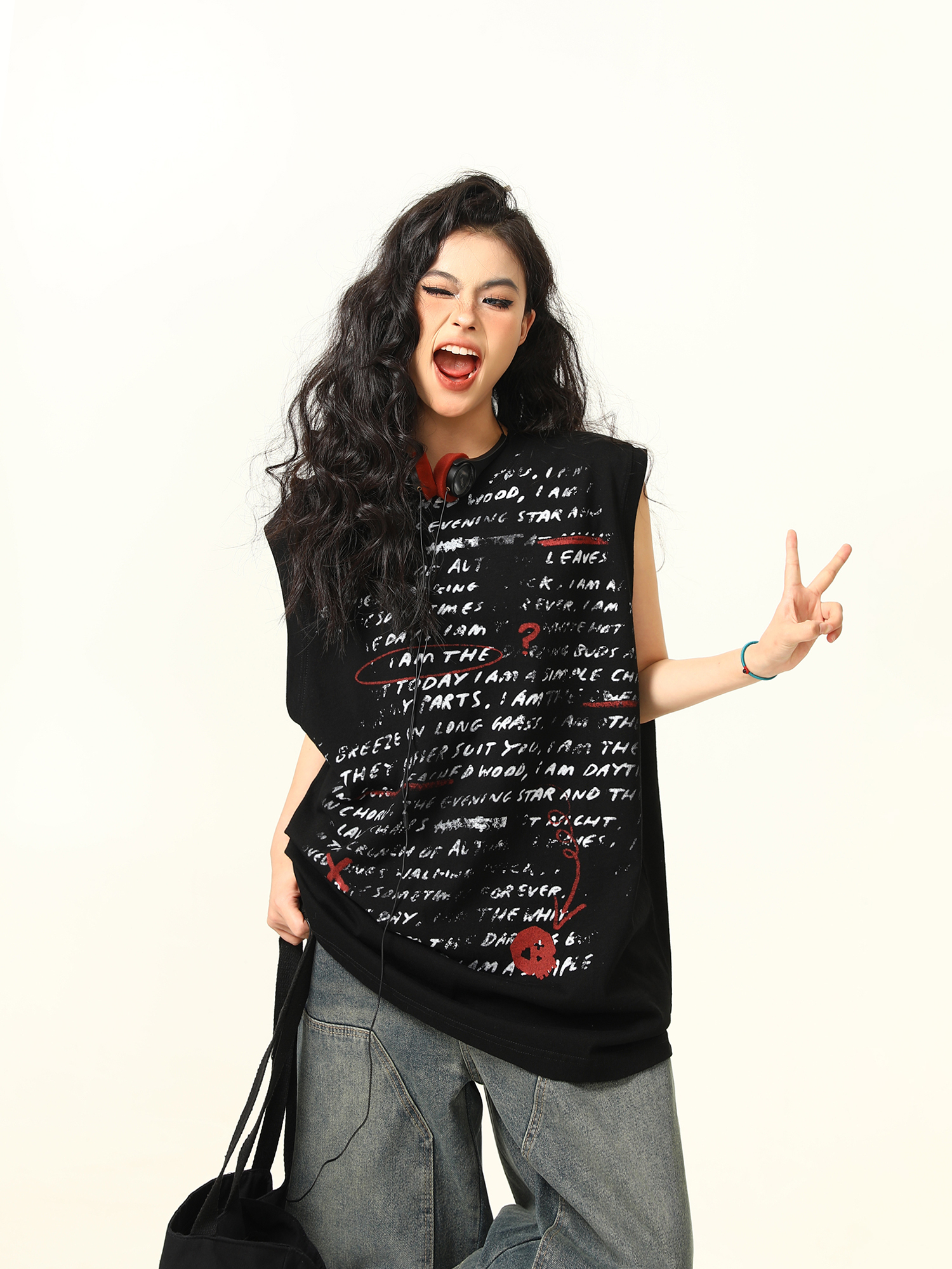 Women's Sleeveless Graffiti Letter Tank Top - American Street Style Summer Loose Vest, Versatile Outerwear