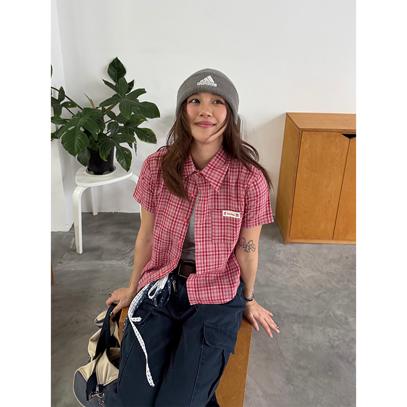 Women's Summer Casual American Plaid Short Sleeve Slim Shirt - Regular Fit, Trendy Design for Effortless Style