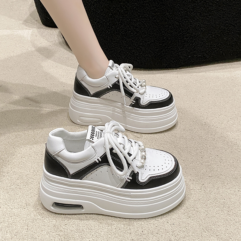 Women's White Thick-Soled Sneakers - Casual Platform Sport Shoes for Petite Height Increase - 2024 Spring/Summer Collection