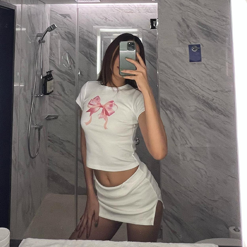 Y2K Butterfly Knot White Short Sleeve Crop Top for Women - American Style Slim Fit Shoulder-Baring Summer Top
