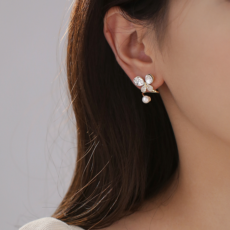 2025 Crystal Zircon Butterfly Earrings for Women, Pearl Studs, Elegant S925 Silver Needle, High-End Fashion Accessories