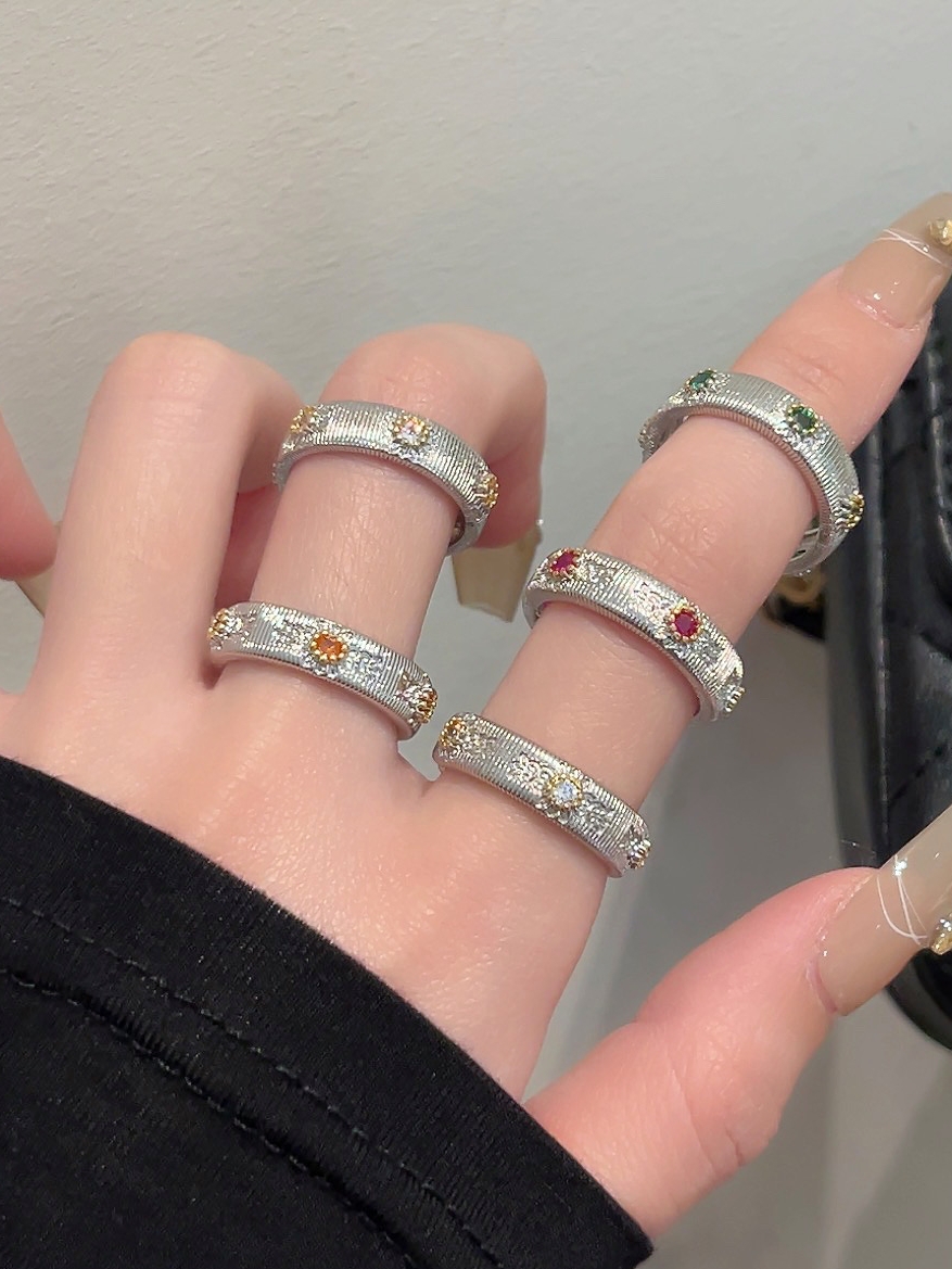 2025 Gold-Plated Snowflake Gemstone Ring for Women, Light Luxury Open-Set Zircon Trendy Fashion Accessory