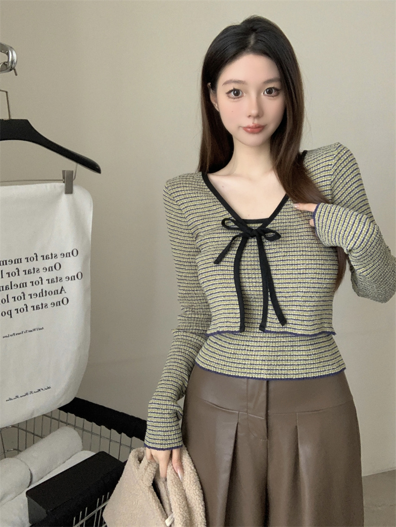 2025 Spring Slim-Fit Bowknot Cardigan and Camisole Set - Stylish Niche Layering Top
