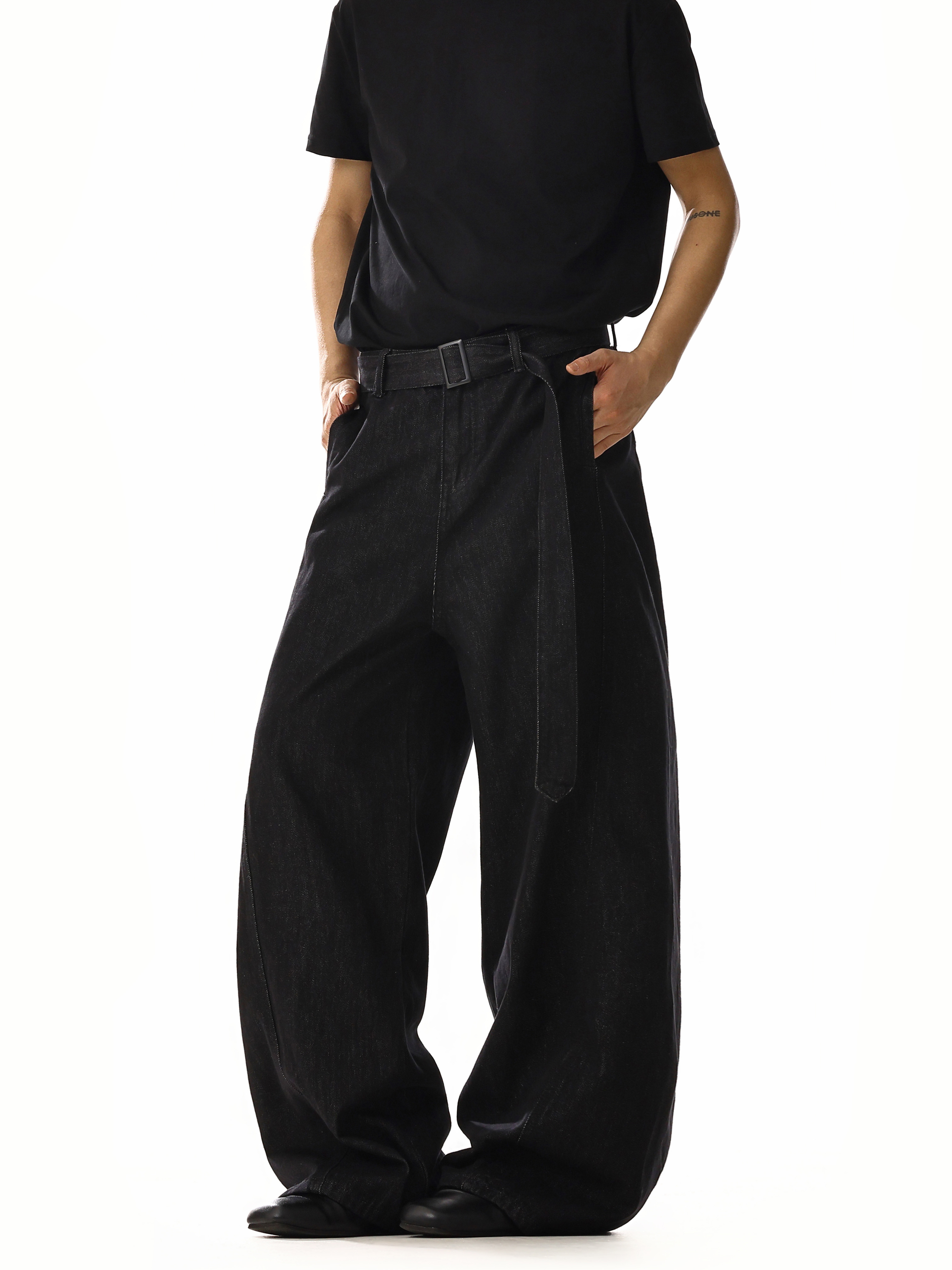 American Retro High Street Unisex Loose Black Jeans with Adjustable Waist - Versatile Wide-Leg Straight Pants for 90s Style Fashion