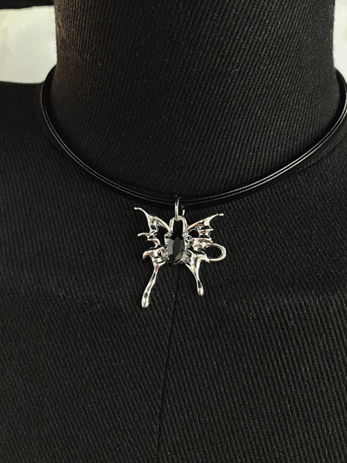 Butterfly Pendant Black Leather Choker Necklace for Women - Light Luxury High-End Clavicle Chain Accessory, Trendy Fashion Statement