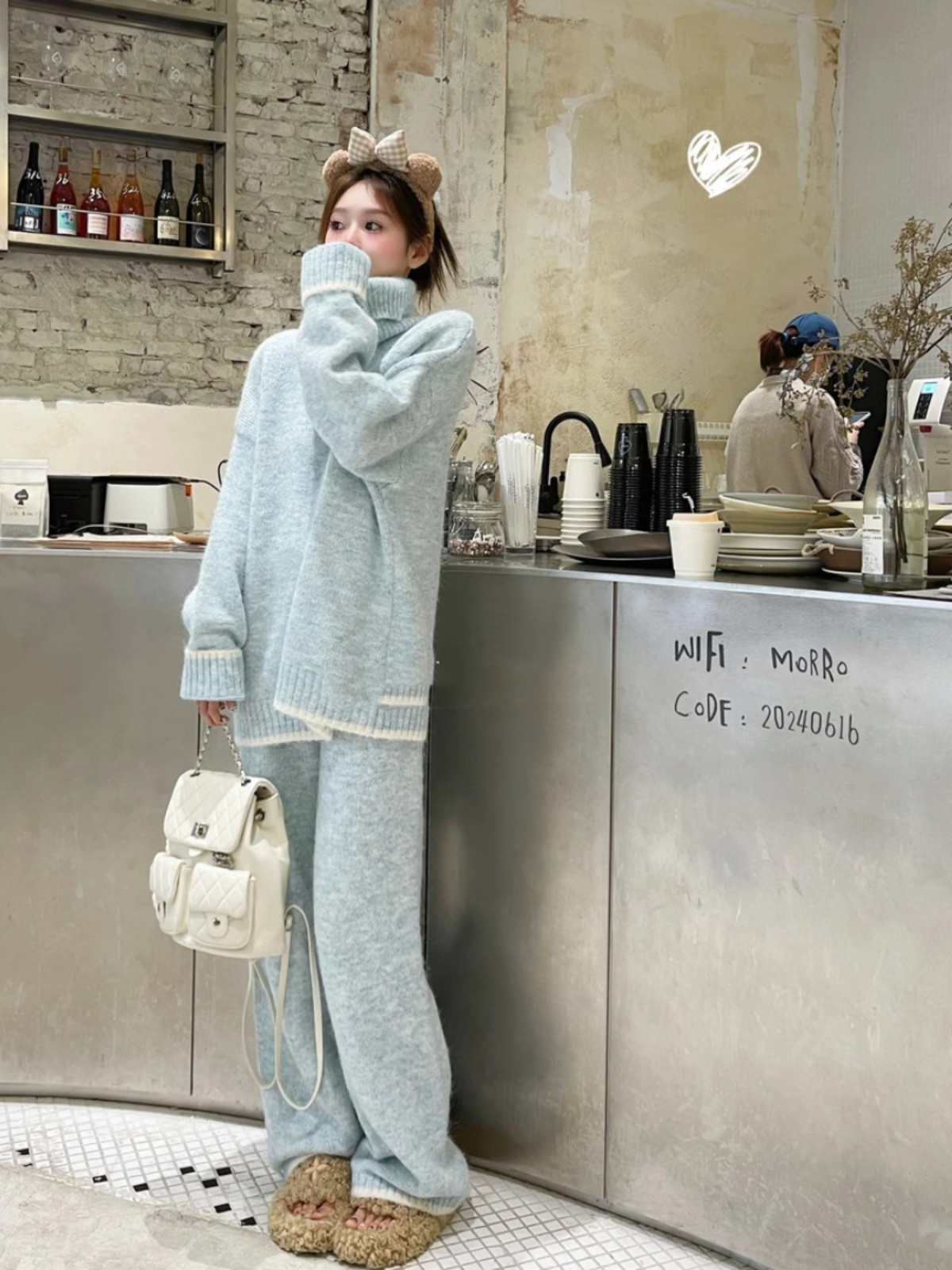 Chic Two-Piece Outfit Set for Women: Cozy Pullover Sweater & Slimming Wide-Leg Pants - Perfect for Late Autumn & Early Winter Fashion