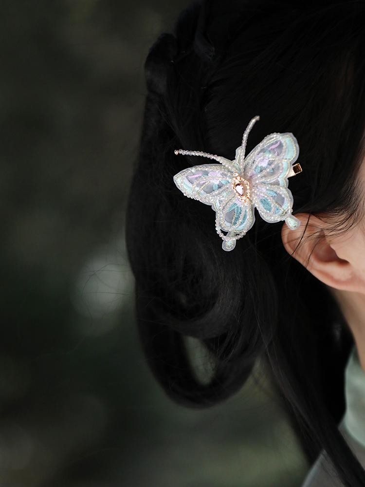 Chinese-Style Butterfly Beaded Hairpin for Women - Elegant Hanfu Hair Accessory with Fairy-Like Tang Dynasty Design