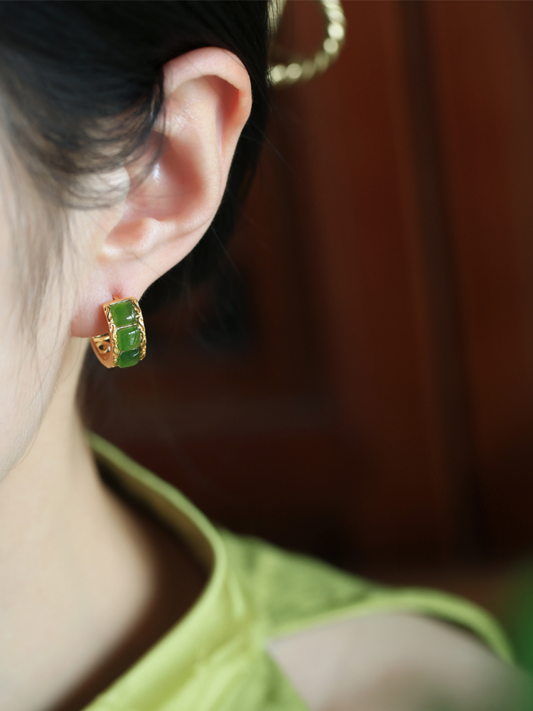Chinese Style Hetian Jade Green Ear Clips - Women's Pure Silver Gemstone Earrings with Gold Inlay - National Wind Jewelry