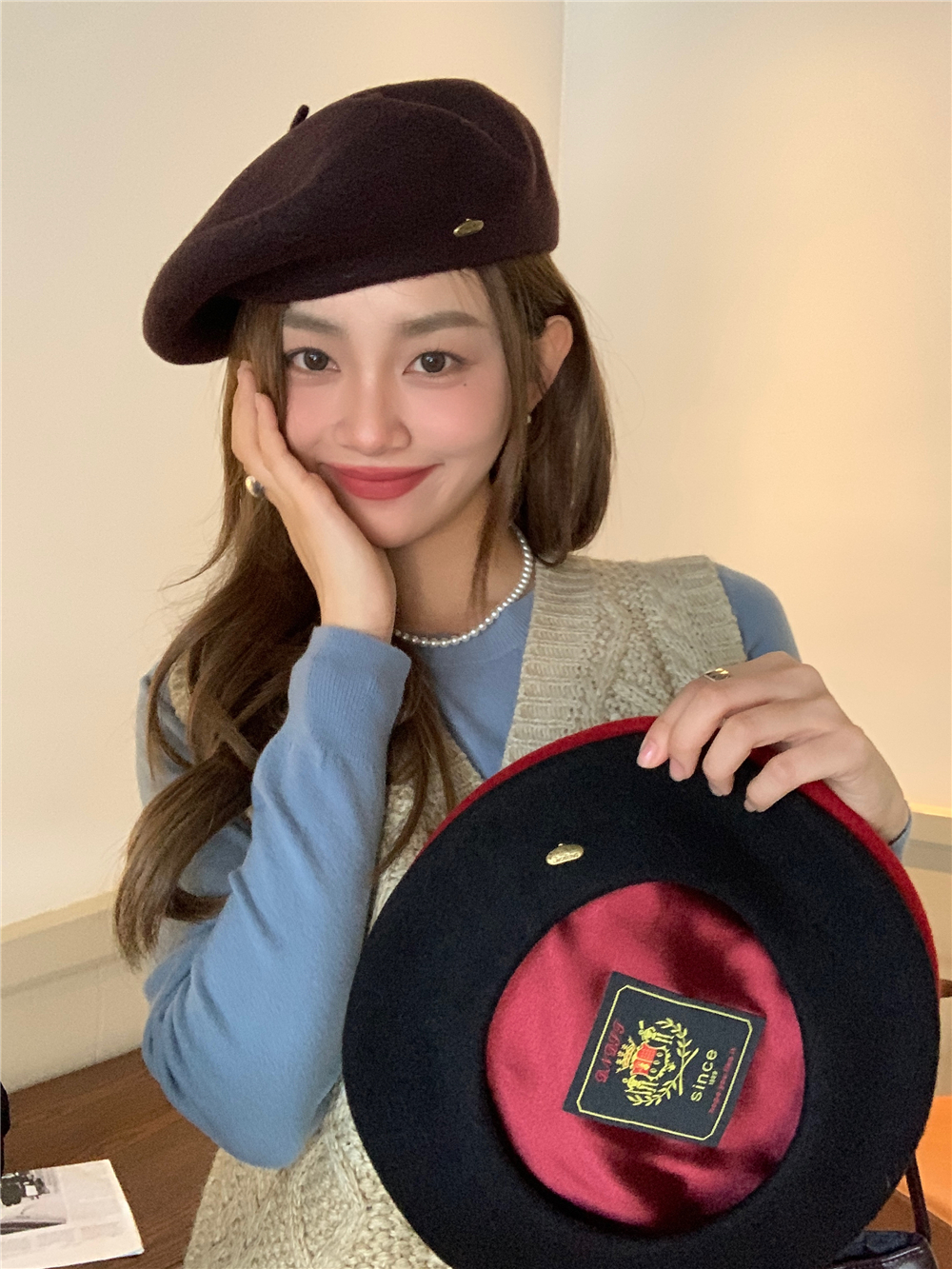 Classic Wool Beret Hat for Women - 14 Colors, Metal Buckle, Retro Artistic Fashion for Autumn and Winter