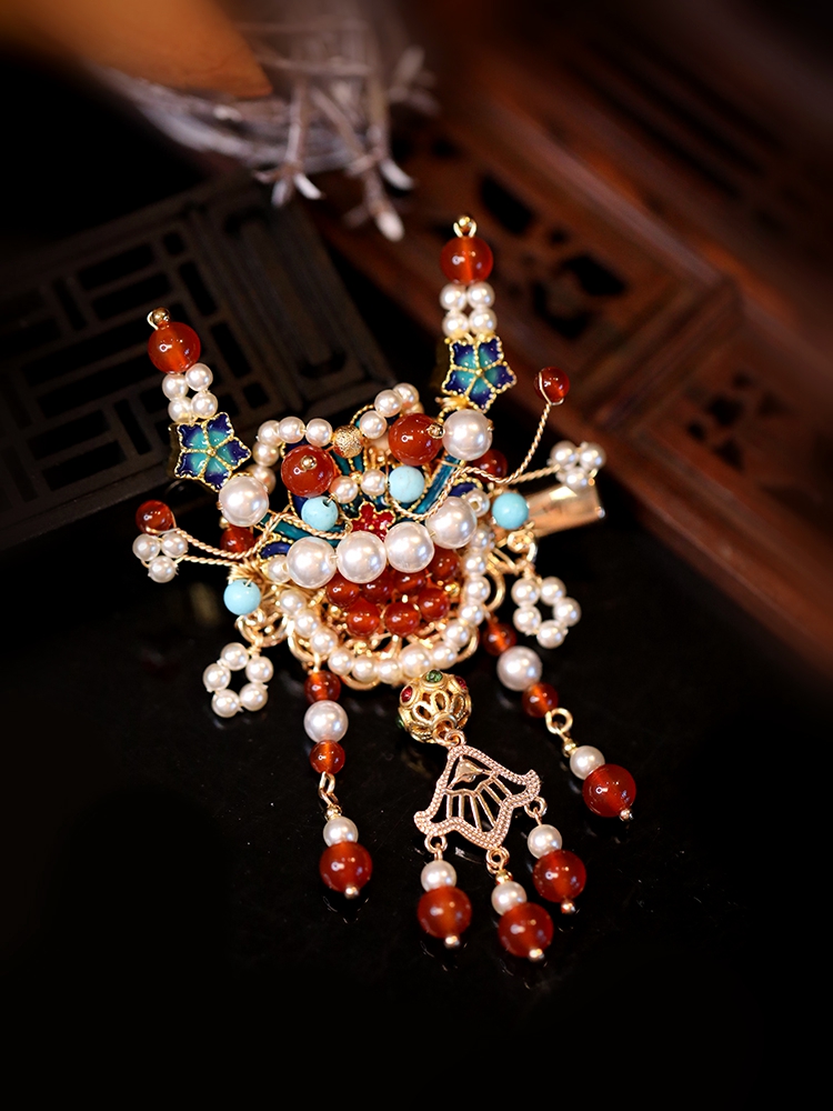 Classical Dragon Year Brooch - National Style Retro Decorative Pin for Autumn & Winter Coats, Festive Niche Accessory