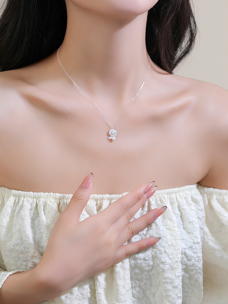 Classy Diamond Rose Pearl Necklace for Women, Blue and White Porcelain, Elegant Pure Silver Clavicle Chain, Chic Jewelry Accessory