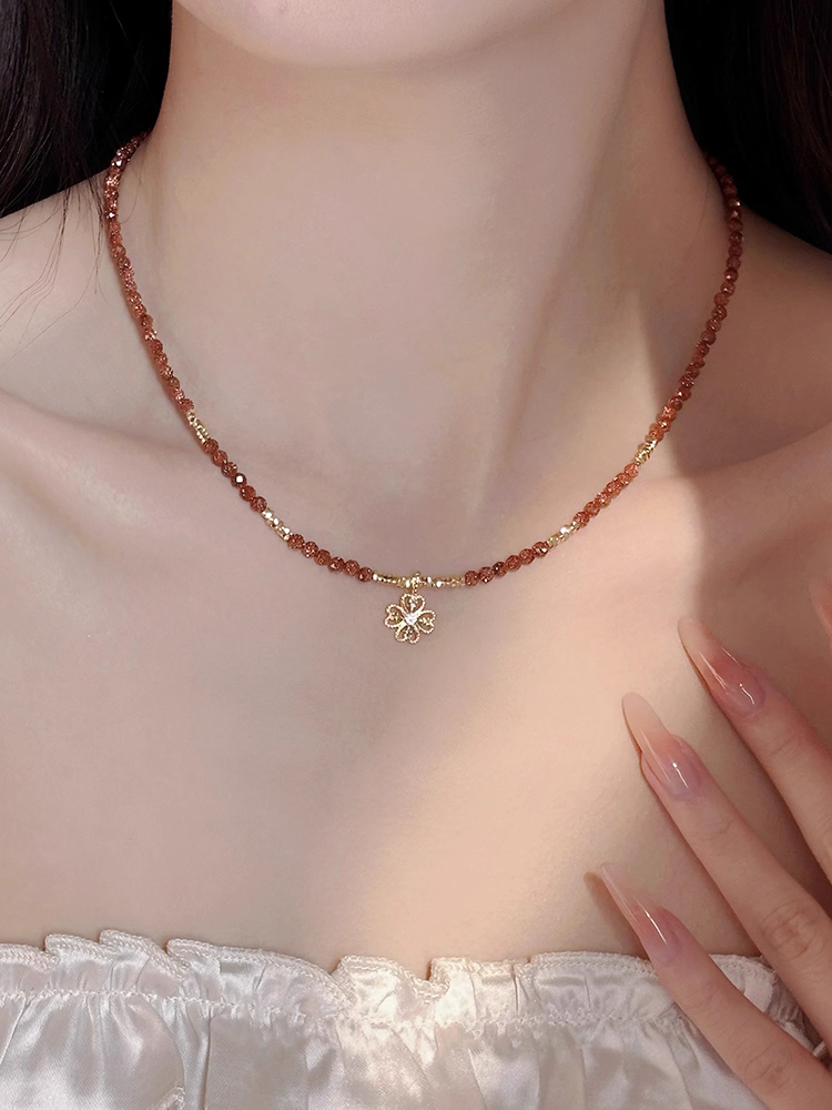 Classy Gold Four-Leaf Clover Necklace with Blue and White Porcelain Clavicle Chain - Elegant French Style Jewelry