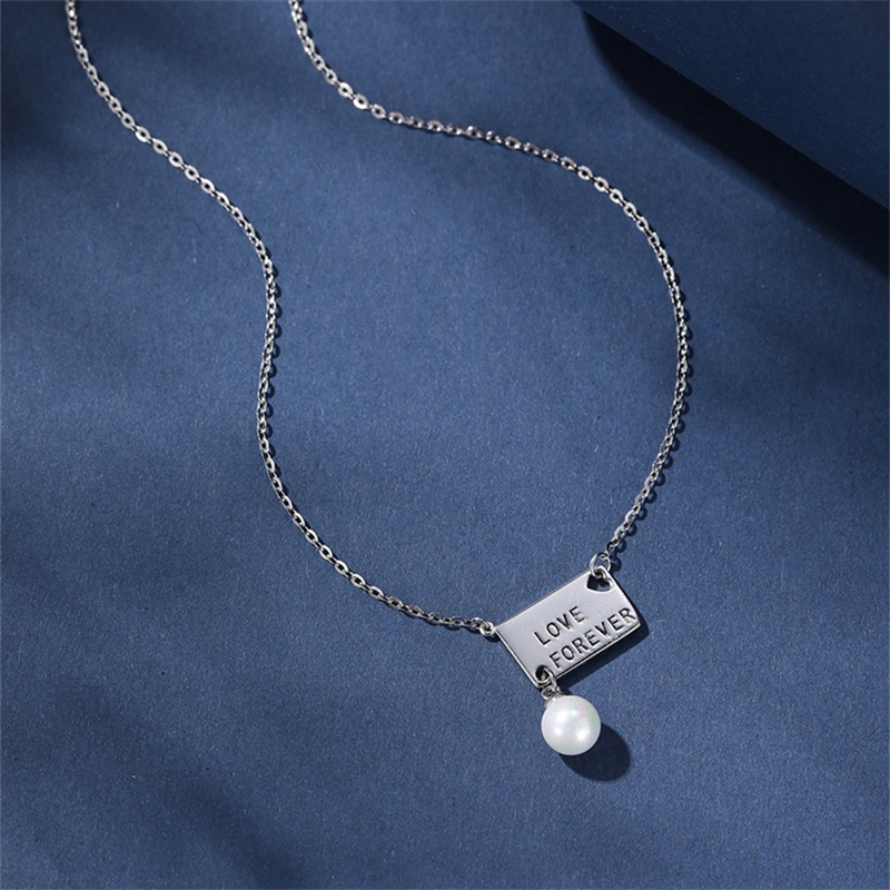 Classy Pearl Pendant Necklace for Women, Elegant Silver Clavicle Chain, Fashionable Jewelry Accessory for Any Occasion