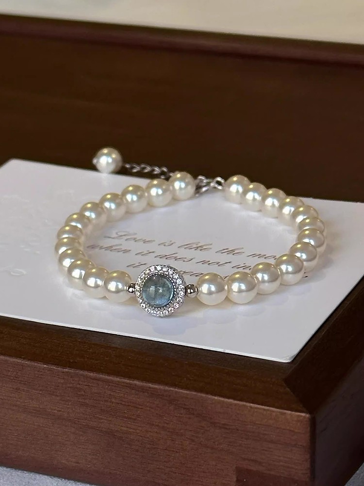 Classy S925 Silver Pearl Aquamarine Bracelet for Women - Elegant Light Luxury Wrist Accessory