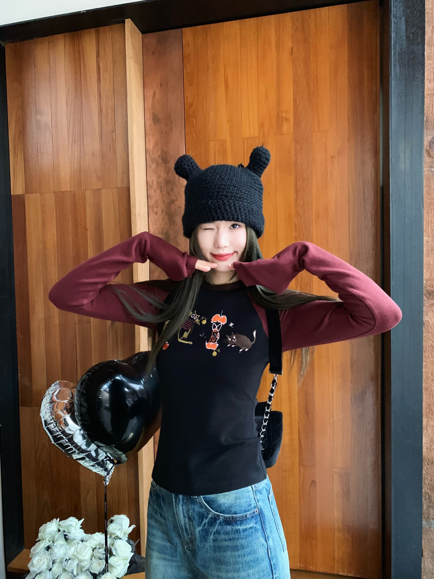Color Block Embroidered Raglan Long Sleeve T-Shirt for Women - Little Jun Jun Britney Elf Apple Cat, Y2K Style, Unique Design