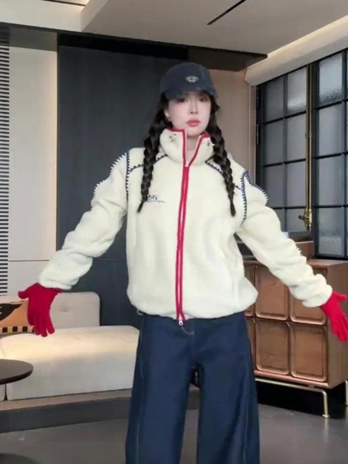 Color-Block Fleece Jacket for Women, Lamb Wool Coat, 2025 Winter Korean Style Lazy Chic Cardigan